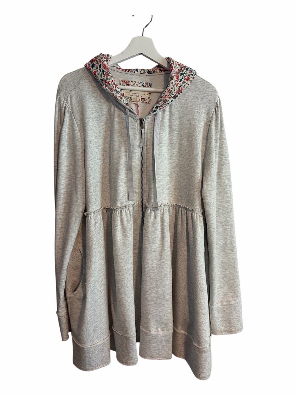 NWT Evy’s Tree Heather Gray Sophie with Floral Print Hood